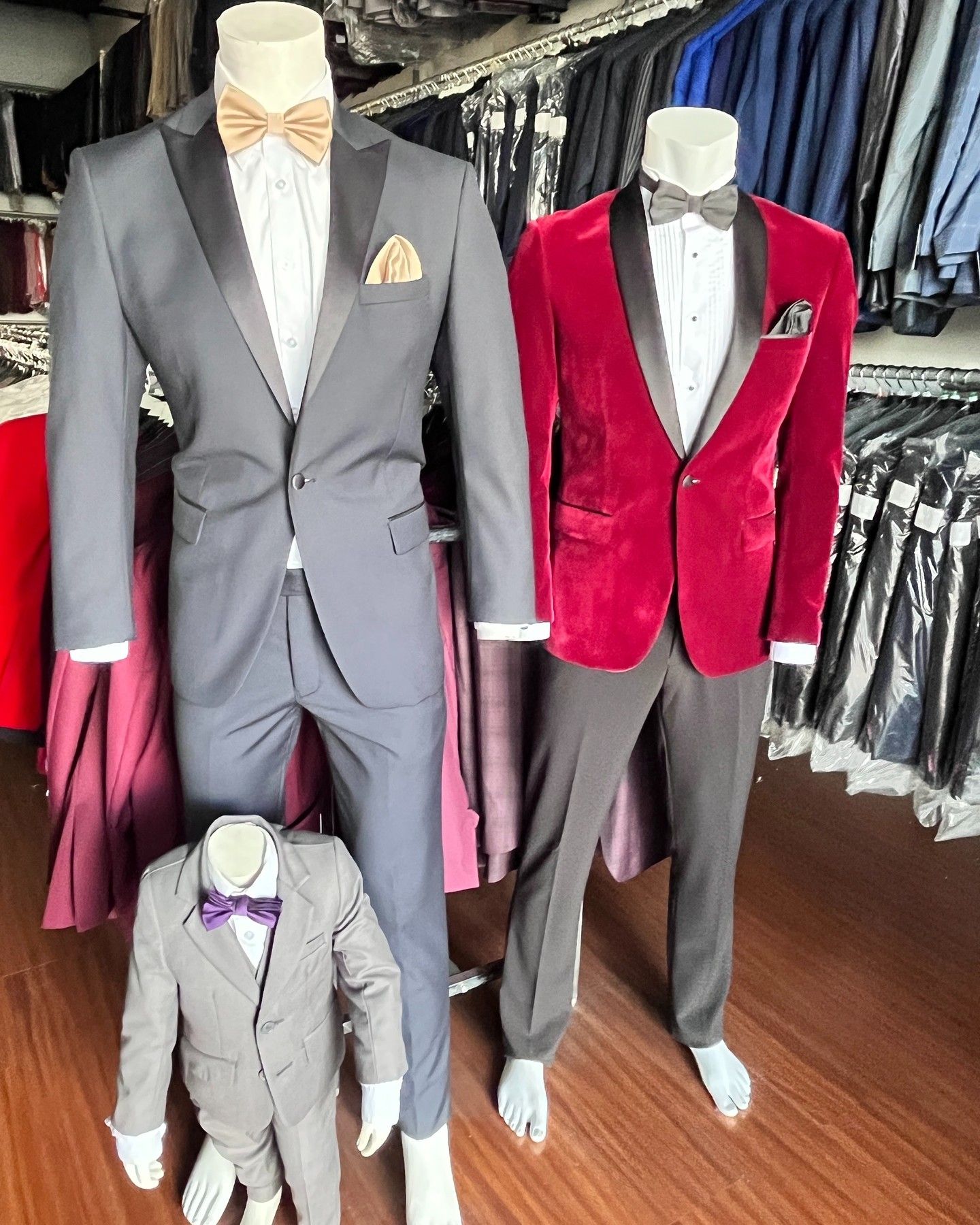 Men's Suit & Tux gallery photo