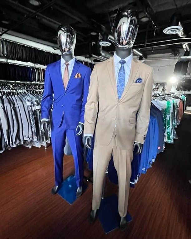 Men's Suit & Tux gallery photo