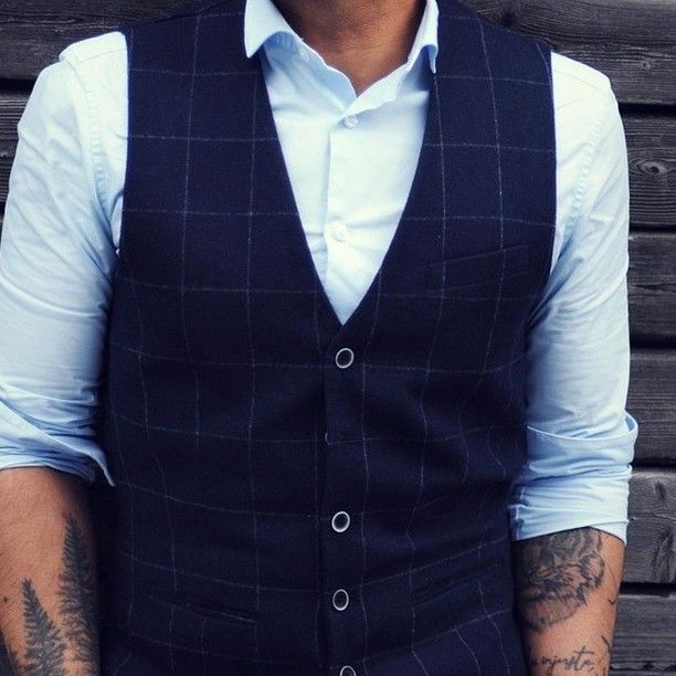 Men's Suit & Tux gallery photo